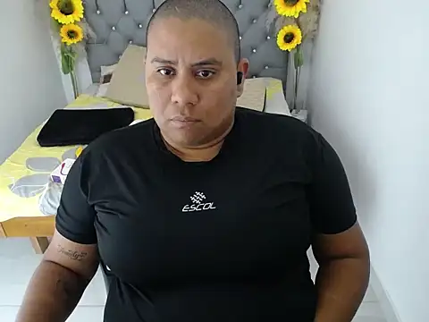 hotlesby valery online show from January 9, 6:01 pm