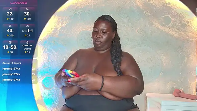 CarolinaGomez  online show from October 30, 8:10 pm