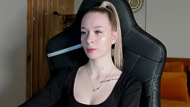 MiaGraces online show from January 9, 5:23 am