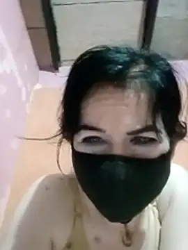 Lusty Annu online show from February 26, 12:37 pm