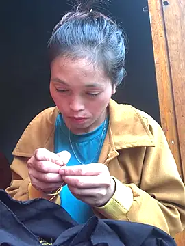 Snapshot of Halyy_xx chatting on September 30, 7:14 am Halyy xx online show from September 30, 7:14 am