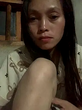 Snapshot of Halyy_xx chatting on October 2, 2:33 pm Halyy xx online show from October 2, 2:33 pm