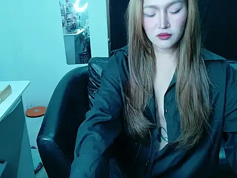 Lalacream12 online show from June 14, 10:15 am