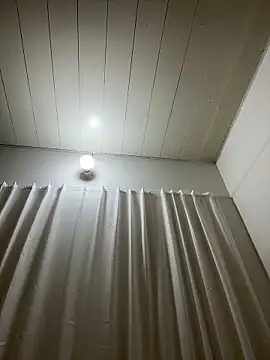 AZ37866 online show from April 12, 2:31 pm