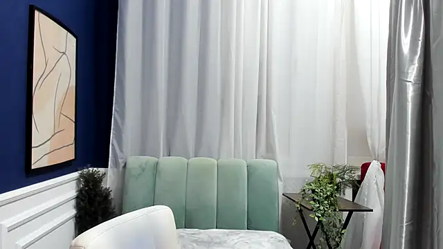 LilaWinks online show from November 14, 3:45 pm