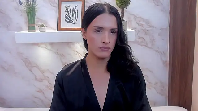 IsabelFernandez online show from November 24, 4:47 am