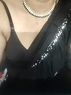 pallavi0002 online show from November 15, 4:41 pm