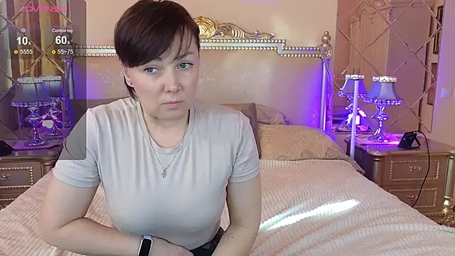 Snapshot of Voila_Rayy chatting on September 20, 6:12 am Voila Rayy online show from September 20, 6:12 am