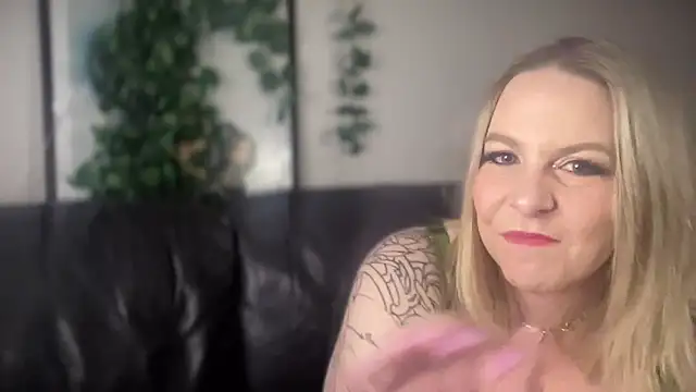 realblondejj online show from September 23, 7:12 pm