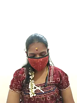 Tamil Yalini12 online show from January 15, 7:31 pm