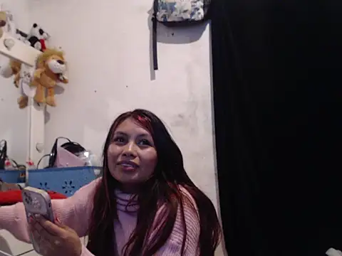 dulce-emily18 online show from September 21, 3:27 am