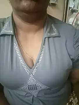 Snapshot of Nalini_telugu chatting on October 10, 11:26 am Nalini telugu online show from October 10, 11:26 am