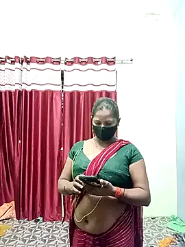 Snapshot of School_medam chatting on October 7, 11:31 pm School medam online show from October 7, 11:31 pm