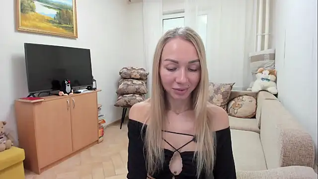 AlisiaCat online show from March 20, 9:14 am