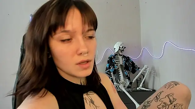 Elastikisss online show from March 22, 8:20 am