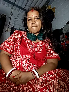 Snapshot of reya743 chatting on October 2, 8:14 pm reya743 online show from October 2, 8:14 pm