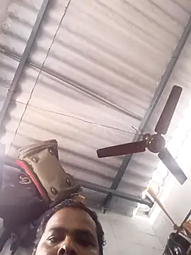 Snapshot of reya743 chatting on September 23, 7:39 am reya743 online show from September 23, 7:39 am