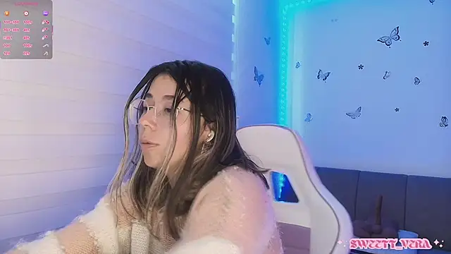 sweettvera online show from March 19, 6:23 pm