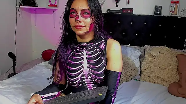 ValeryTatto online show from October 28, 2:45 pm