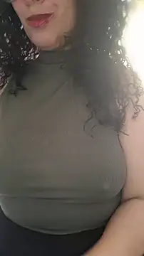 LondonHilton online show from July 1, 6:40 pm