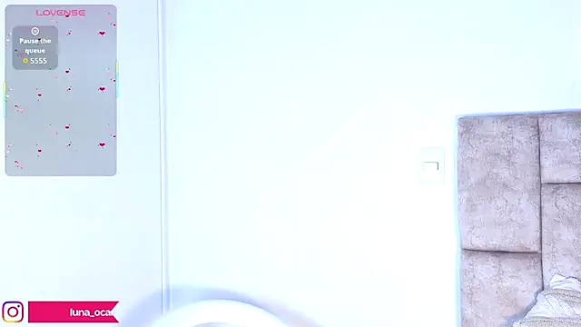 LunaOcampo  online show from October 27, 6:57 pm