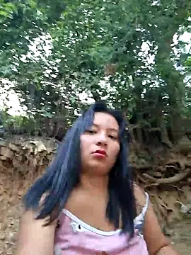 hot-mom22 online show from May 10, 10:50 am