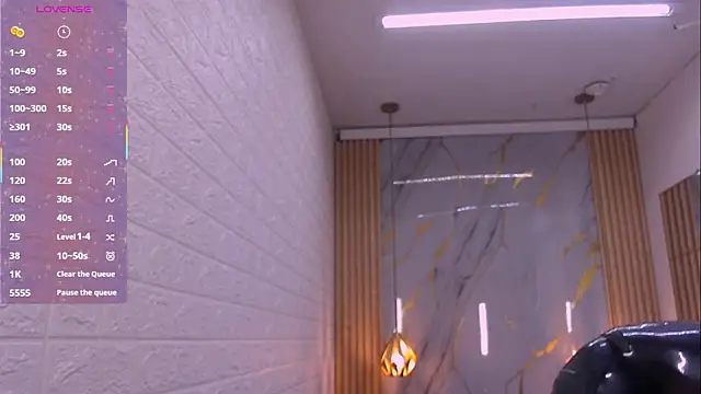 kat 96  online show from December 18, 7:29 pm