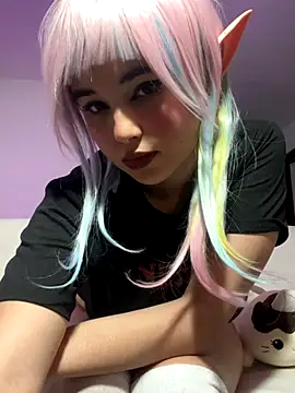 Snapshot of Xayah_Jonia chatting on October 15, 4:59 am Xayah Jonia online show from October 15, 4:59 am