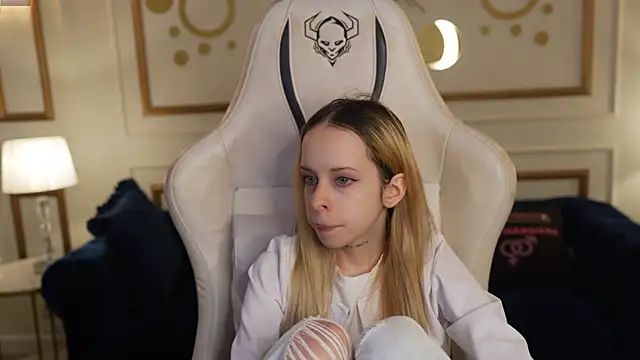 Luchi Sun online show from October 30, 11:22 am