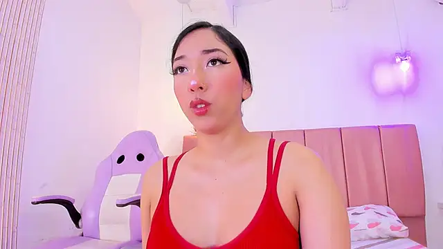 emily  walker online show from January 6, 4:16 am