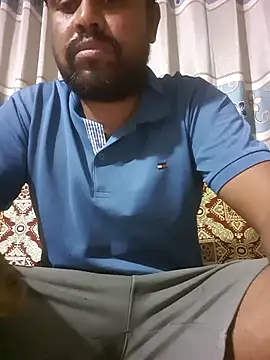sexy couple2121 online show from May 3, 4:10 pm