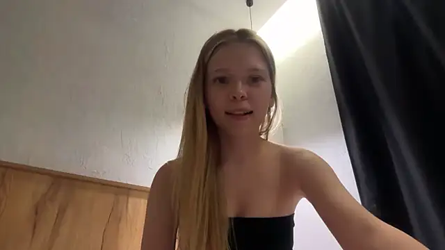 CandysRose online show from June 6, 6:58 pm