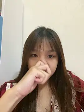 Snapshot of Hanaa07_ chatting on October 16, 12:35 am Hanaa07 online show from October 16, 12:35 am