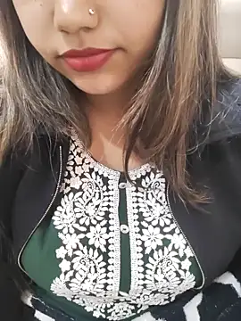 Miss Rose   online show from December 2, 9:11 am