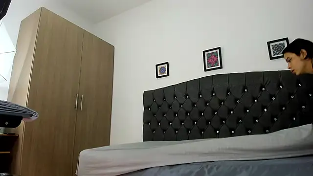 michellmorgans online show from December 1, 2:09 pm