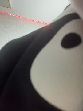 BuzzBunni69 online show from October 24, 2:07 am