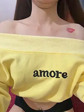 Quynhbabysexy online show from April 17, 6:04 am