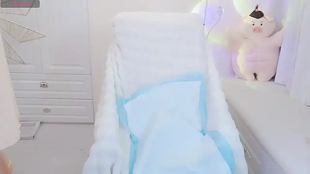 Coco-Di online show from December 15, 4:18 am