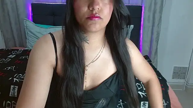 Snapshot of Sharit_latina777 chatting on October 10, 2:38 am Sharit latina777 online show from October 10, 2:38 am
