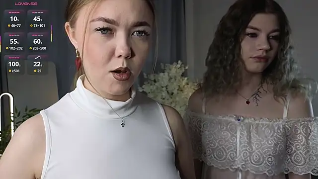 TwixieGuo online show from October 25, 10:34 am