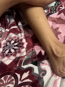 Aditi007 online show from December 20, 10:52 am