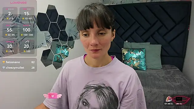 Valery More   online show from February 10, 4:10 pm