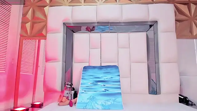 violet milleer online show from March 13, 7:26 pm