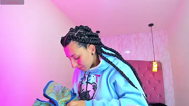 Iris  77 online show from November 27, 11:24 am