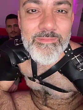 WildFlame2525 online show from November 17, 8:31 pm