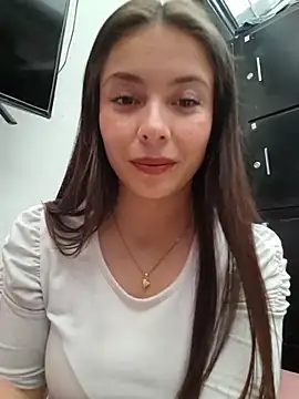 EmmaValencia  online show from March 10, 9:52 pm