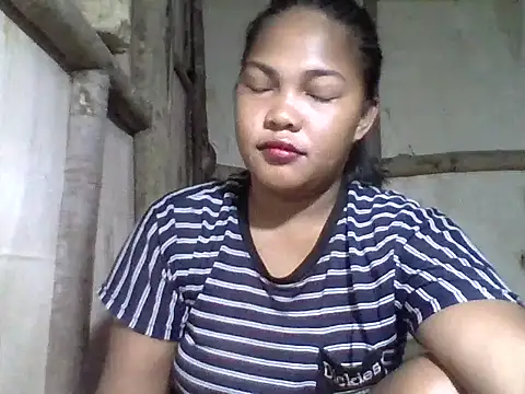 sweetlexypinay19 online show from May 13, 9:42 pm