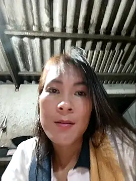 Snapshot of Yaya_tara chatting on October 7, 12:31 pm Yaya tara online show from October 7, 12:31 pm