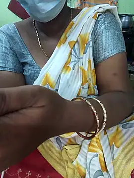 Snapshot of Tamilselviroja- chatting on October 20, 5:05 pm Tamilselviroja- online show from October 20, 5:05 pm