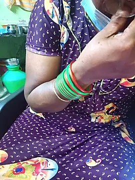 Tamilselviroja- online show from April 1, 3:42 pm